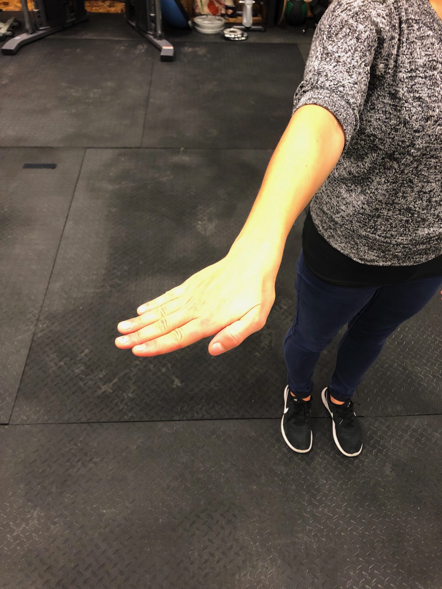 AROM Wrist Zen Physiotherapy